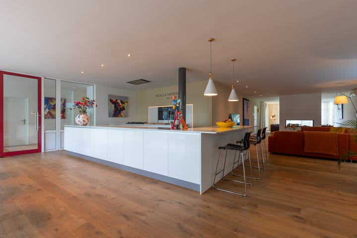 Foto 2 van Elkenraderweg 8