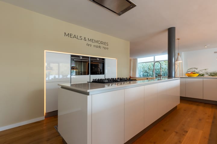 Foto 8 van Elkenraderweg 8