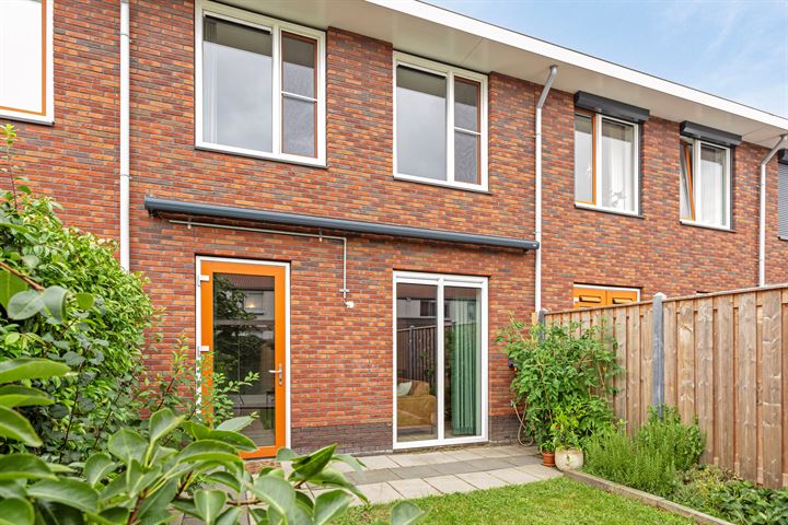 Bekijk foto 33 van Leembruggenstraat 56