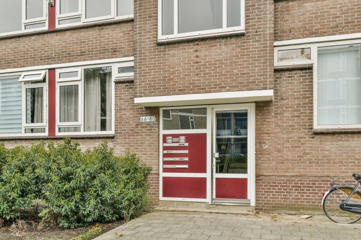 View photo 26 of Plotinusstraat 68