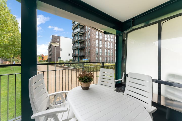 Foto 16 van Diepenbrockstraat 17