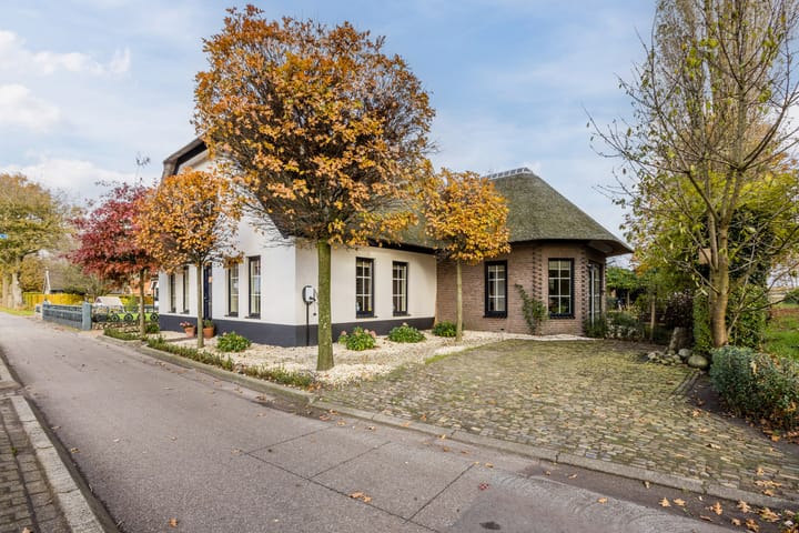 Photo 1 of Hoogeveenseweg 21