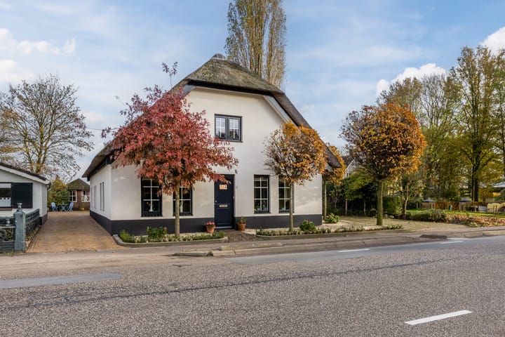 Photo 2 of Hoogeveenseweg 21