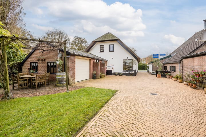 Photo 52 of Hoogeveenseweg 21