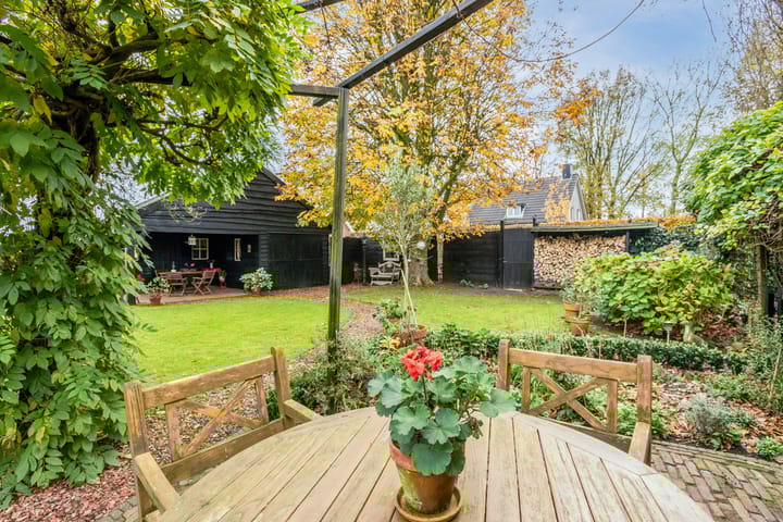 Photo 57 of Hoogeveenseweg 21