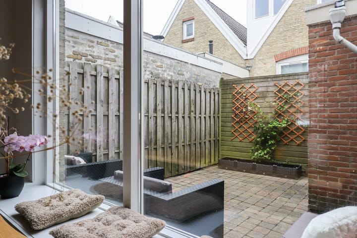 Foto 17 van Willem Loréstraat 72