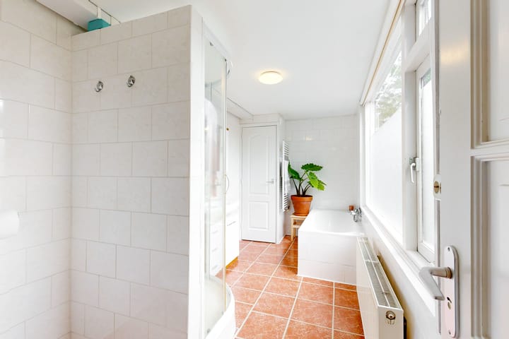 Photo 25 of Hoge Rijndijk 336