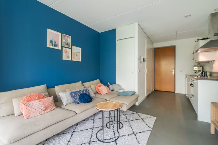 Photo 15 of Welnastraat 123