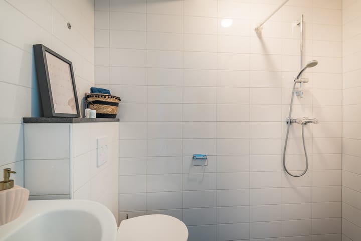 Photo 18 of Welnastraat 123