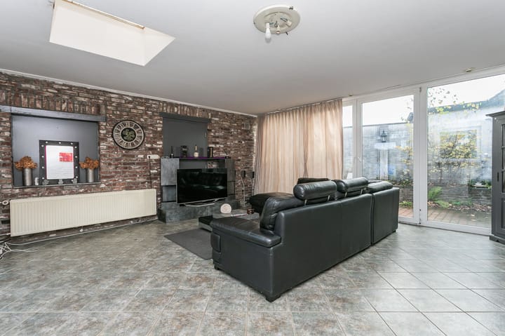 Foto 23 van Julianastraat 16