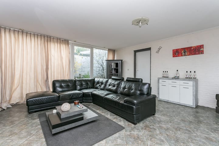 Foto 24 van Julianastraat 16