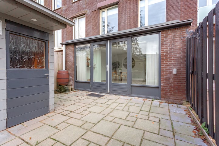 View photo 35 of Groenlandstraat 10