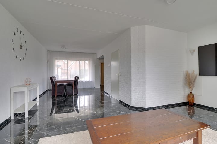 Foto 5 van van den Berghweg 9-A