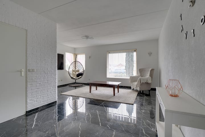 Foto 6 van van den Berghweg 9-A