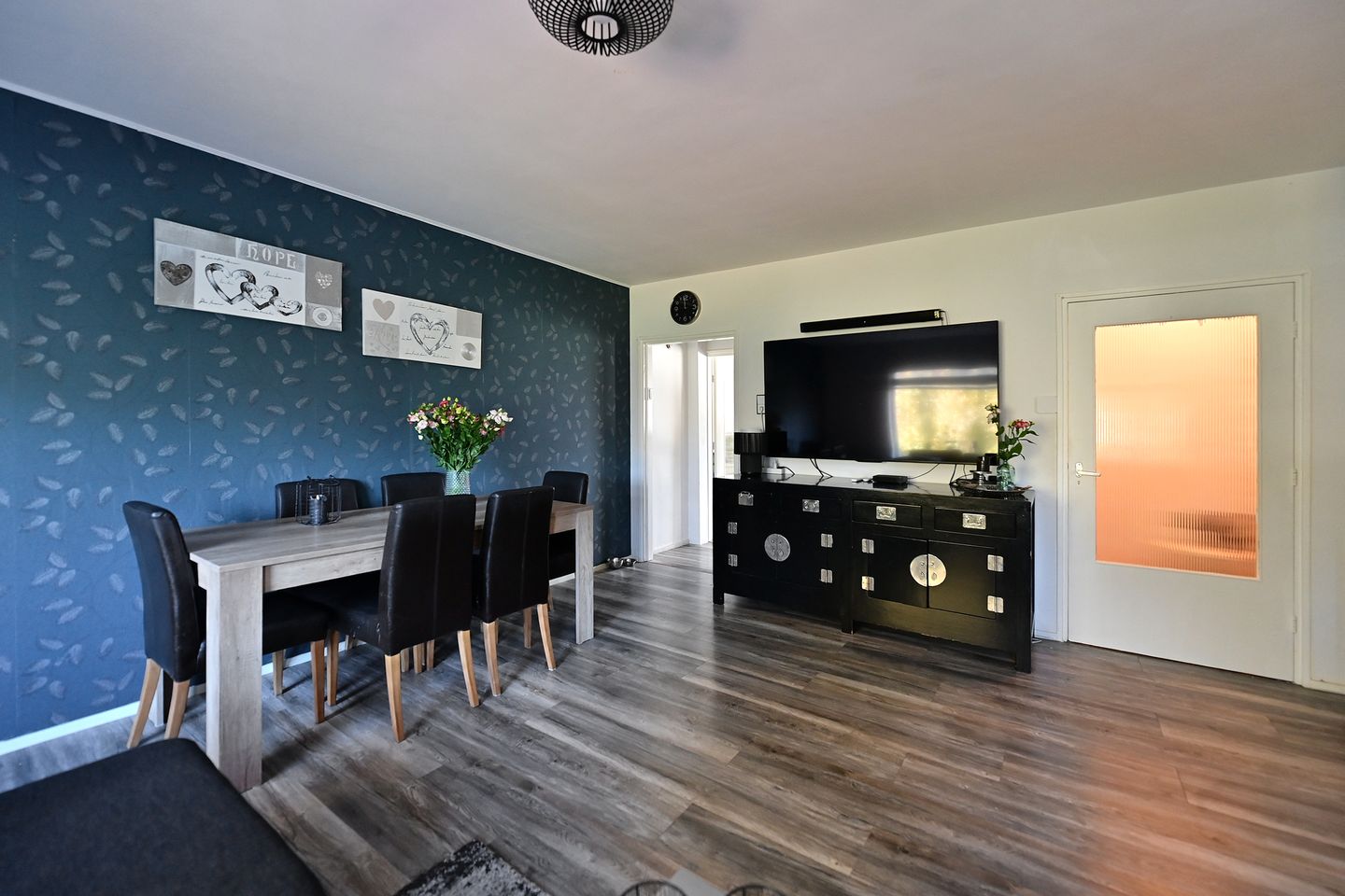 Photo 4 of E. de Bruynstraat 110