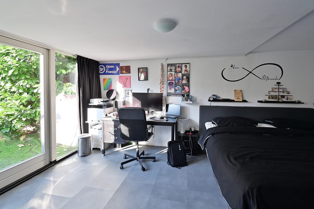 Photo 7 of E. de Bruynstraat 110