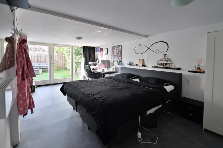 Foto 8 van E. de Bruynstraat 110