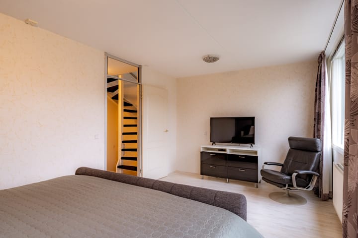 Foto 28 van Waaienberg 44