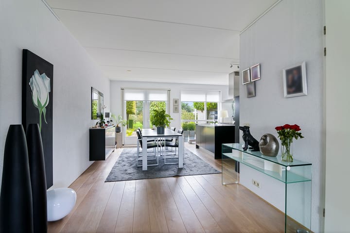 Foto 9 van De Eker 7