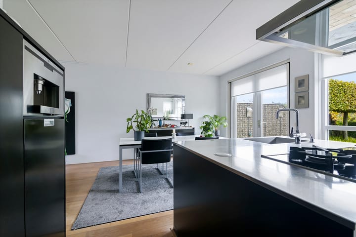 Foto 15 van De Eker 7