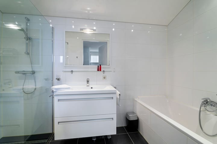 Foto 32 van De Eker 7