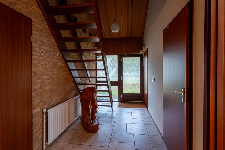 Foto 8 van Naaldwijkseweg 191-A