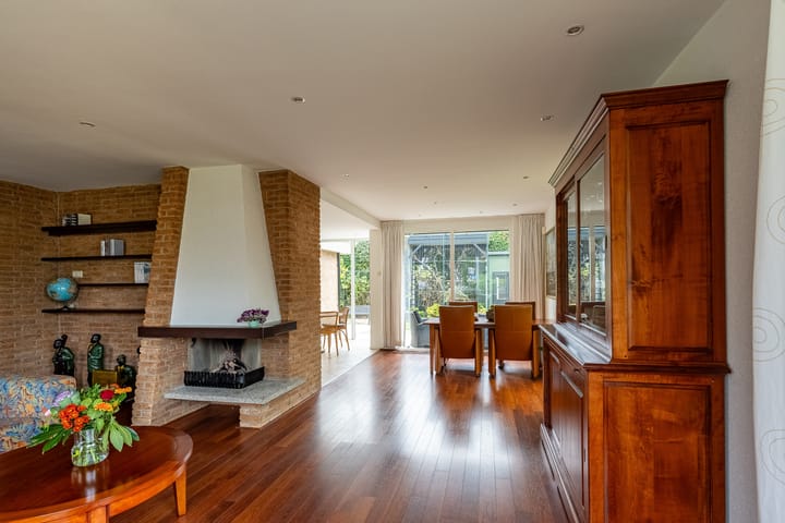 Foto 11 van Naaldwijkseweg 191-A