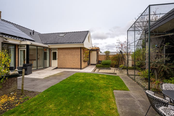 Foto 16 van Naaldwijkseweg 191-A