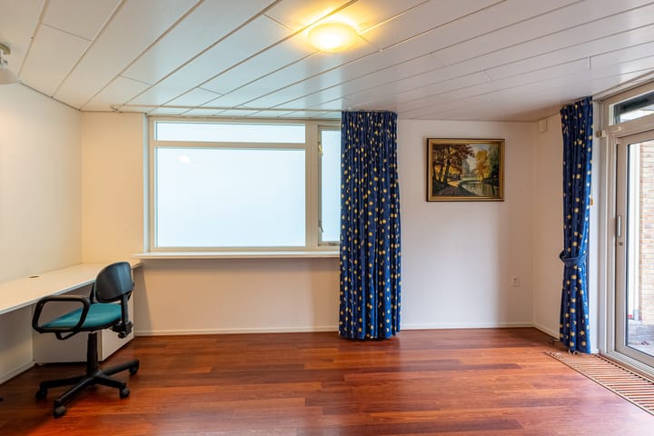 Foto 36 van Naaldwijkseweg 191-A