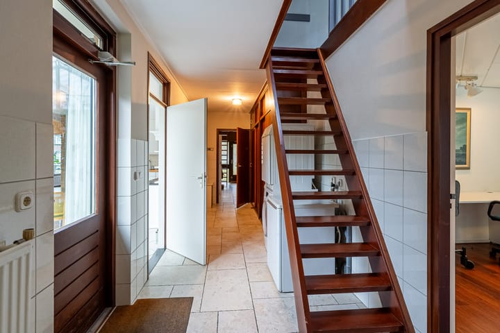 Foto 38 van Naaldwijkseweg 191-A