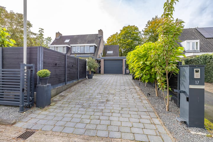 Foto 2 van Batinghe 17