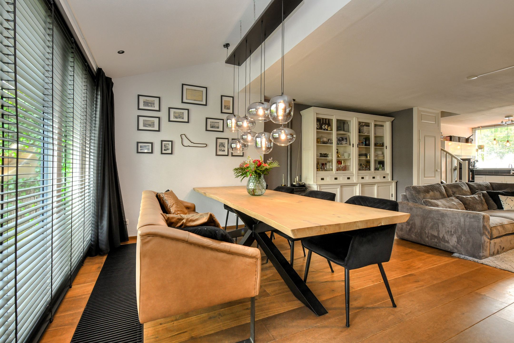 Photo 12 of Basielhof 7