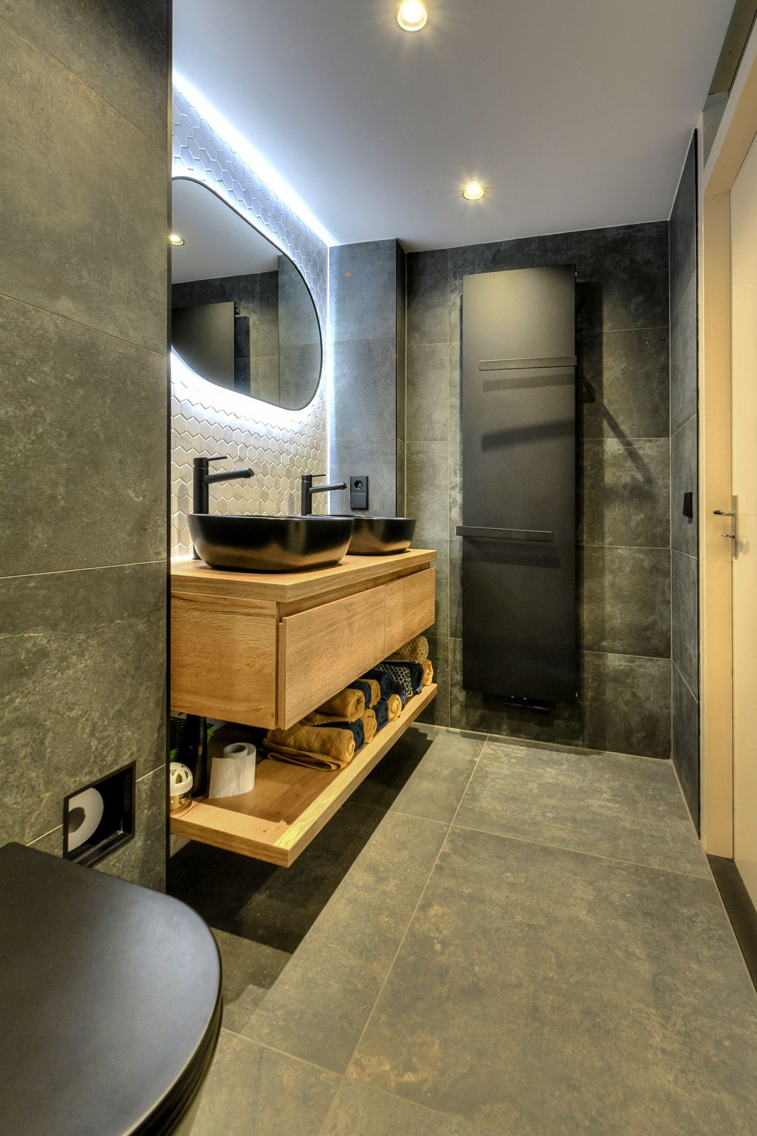 Photo 22 of Basielhof 7