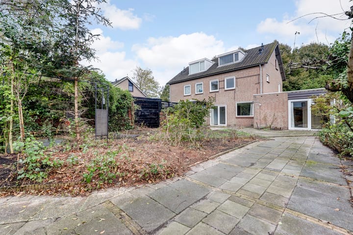 Foto 31 van Herman de Ruijterweg 8