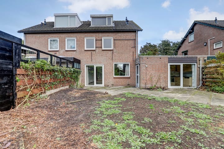 Foto 36 van Herman de Ruijterweg 8