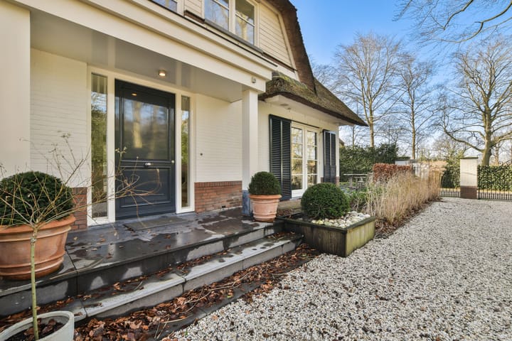 Photo 4 of Vogelenzangseweg 67