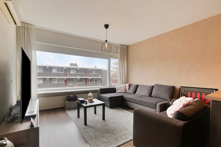 Foto 2 van Chrysantstraat 86