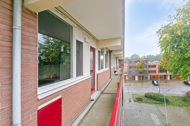 Bekijk foto 7 van Chrysantstraat 86