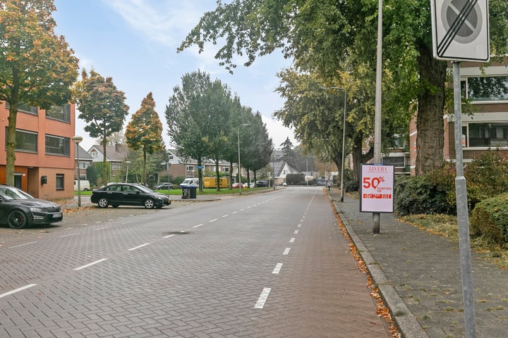 Bekijk foto 31 van Chrysantstraat 86