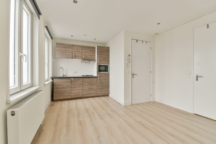 Foto 14 van Generaal Cronjéstraat 85-B