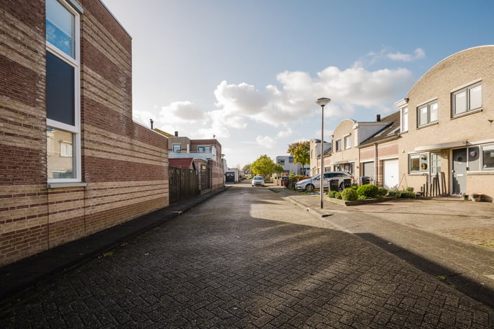 View photo 8 of Trix Terwindtstraat 13