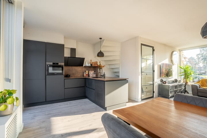 Photo 2 of Roedelweg 12