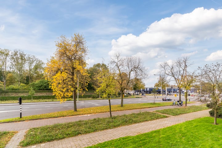 Bekijk foto 16 van Geldropseweg 190