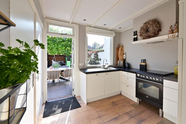 Foto 10 van Smallelaan 4