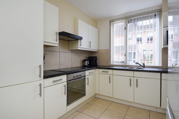 Foto 3 van Anna van Saksenstraat 13