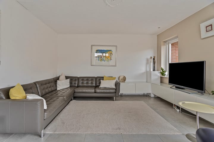 Photo 12 of Albert van Meerveldstraat 44