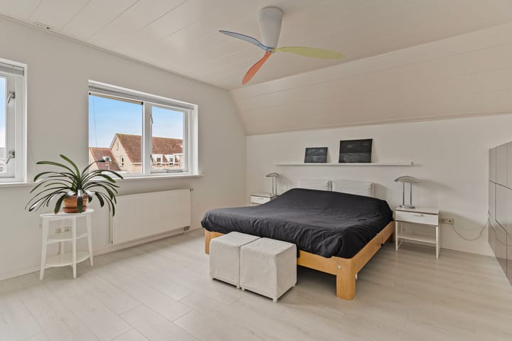 Photo 26 of Albert van Meerveldstraat 44