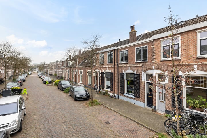 View photo 38 of Verenigingstraat 34