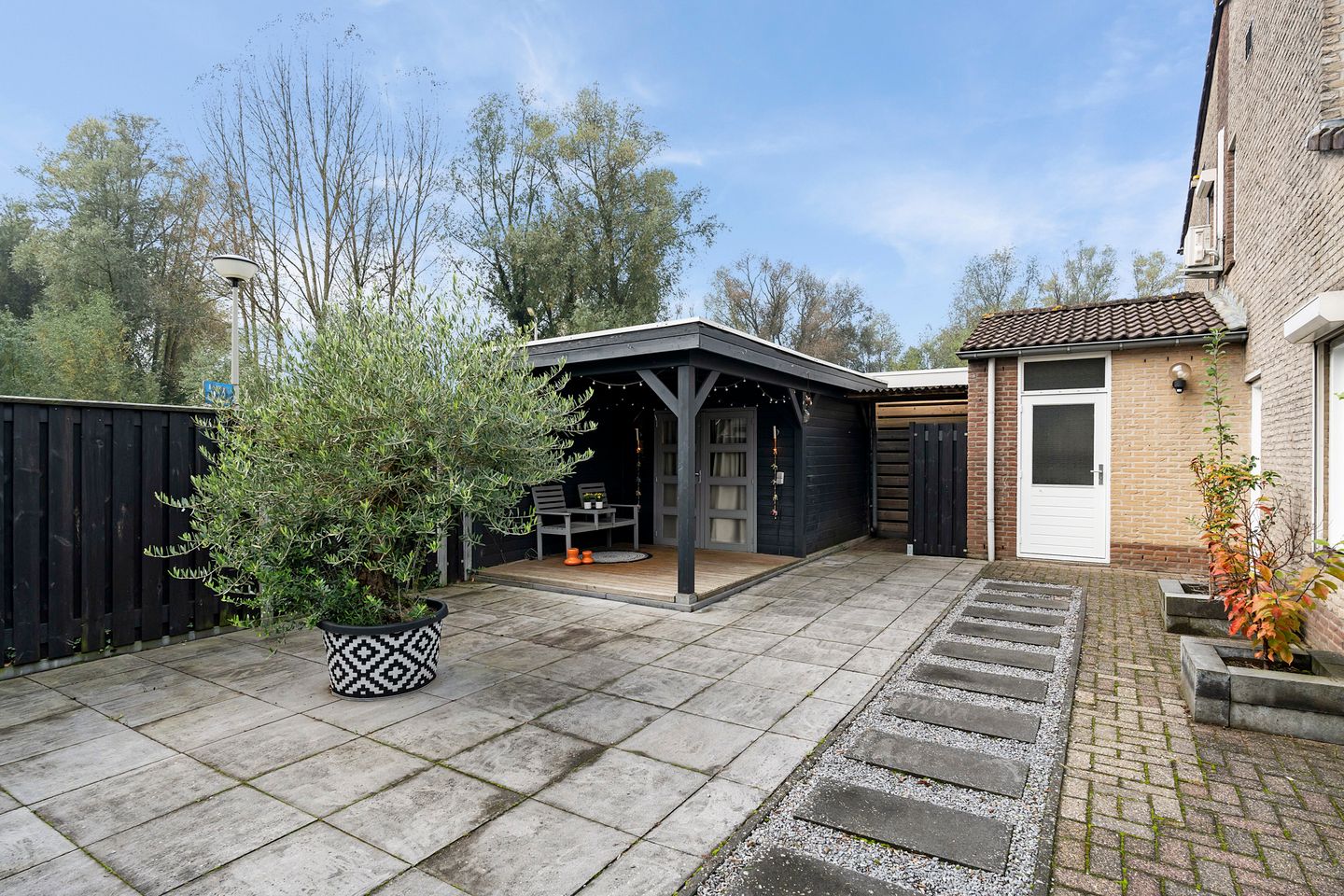 Foto 1 van Annie Romein-Verschoorstraat 1