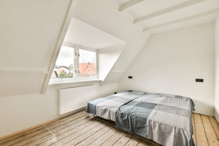 Foto 12 van Bloemenweg 3